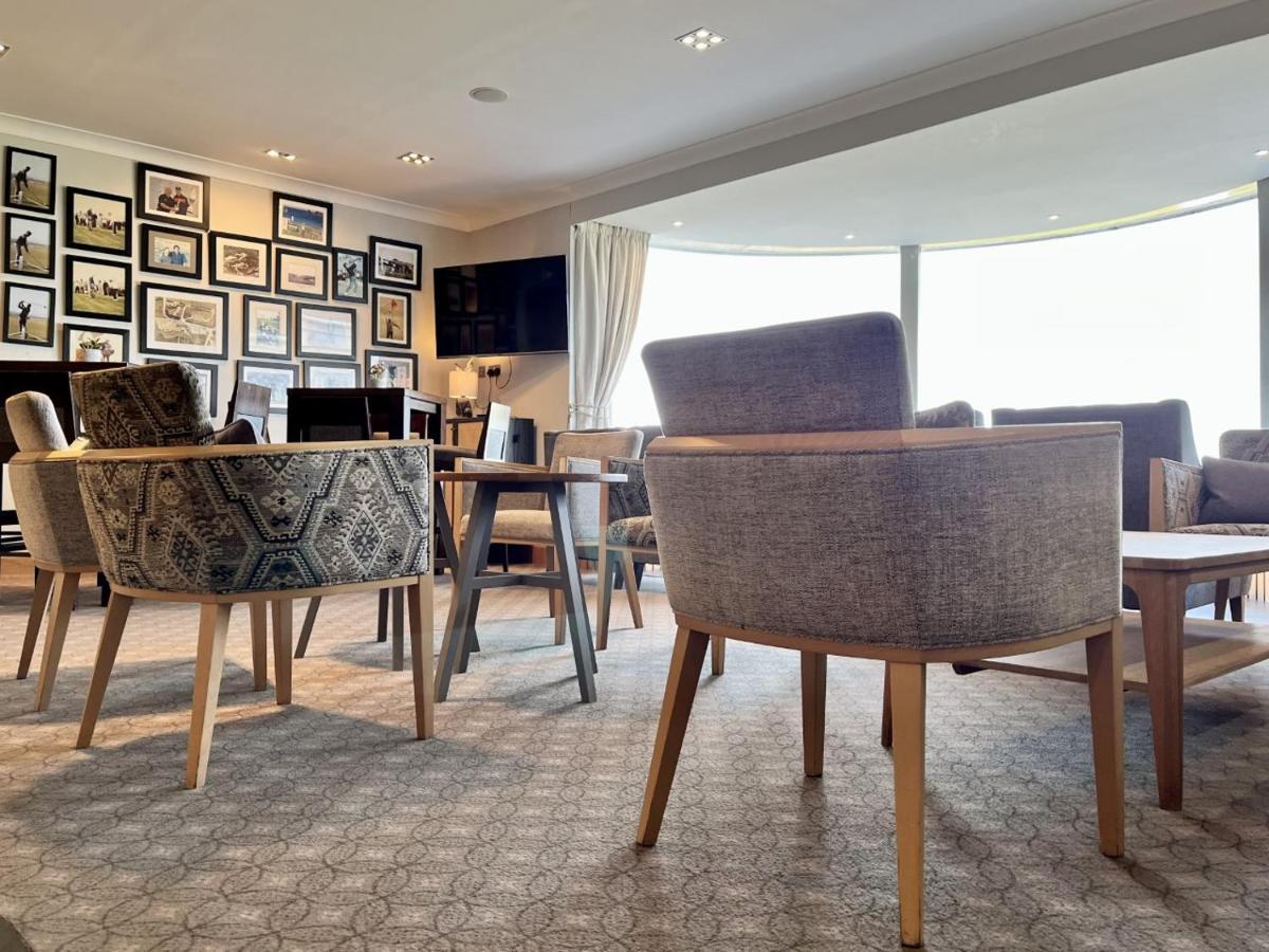 Trevose Golf And Country Club Hotel Padstow Exterior foto